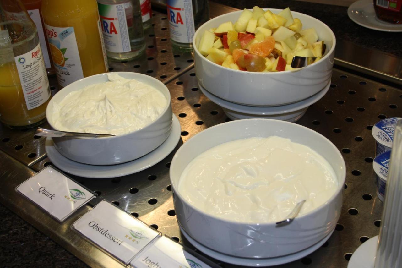 Taunustagungshotel Friedrichsdorf Zewnętrze zdjęcie